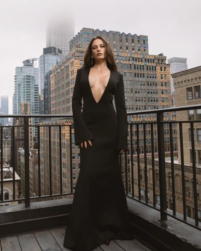 Serenay Sarıkaya seksi ifşa fotoğrafı 257