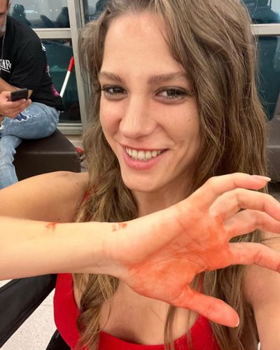Serenay Sarıkaya seksi ifşa fotoğrafı 272