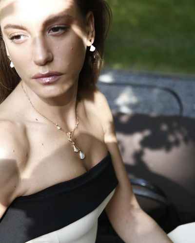 Serenay Sarıkaya seksi ifşa fotoğrafı 295