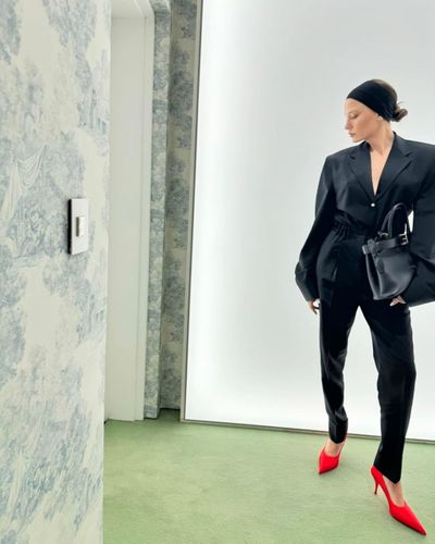 Serenay Sarıkaya seksi ifşa fotoğrafı 297