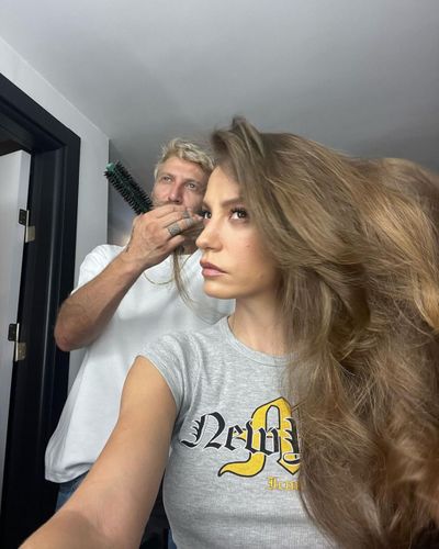 Serenay Sarıkaya seksi ifşa fotoğrafı 302