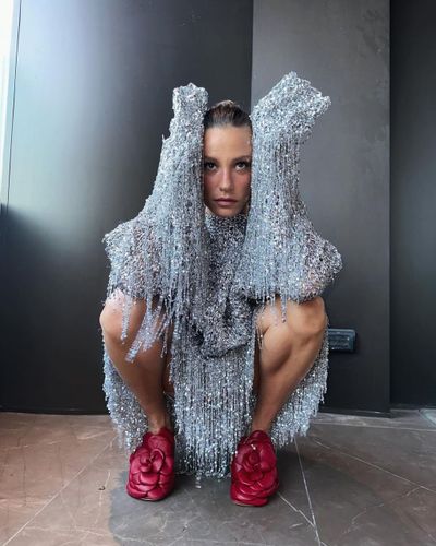 Serenay Sarıkaya seksi ifşa fotoğrafı 308