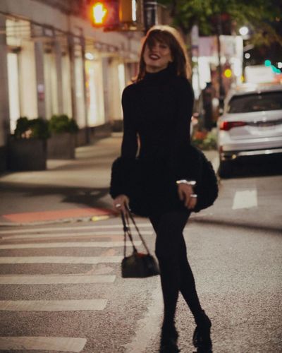 Serenay Sarıkaya seksi ifşa fotoğrafı 333