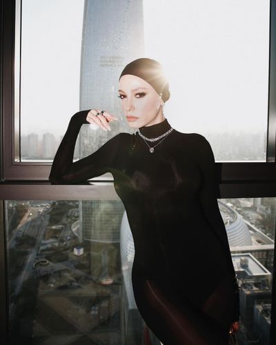 Serenay Sarıkaya seksi ifşa fotoğrafı 347