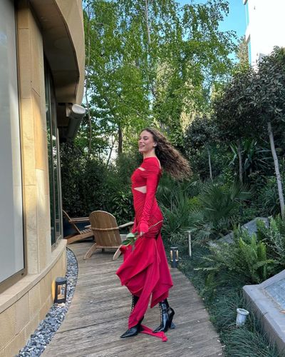 Serenay Sarıkaya seksi ifşa fotoğrafı 368