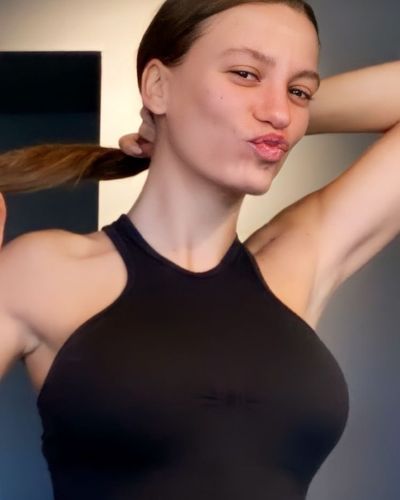 Serenay Sarıkaya seksi ifşa fotoğrafı 370