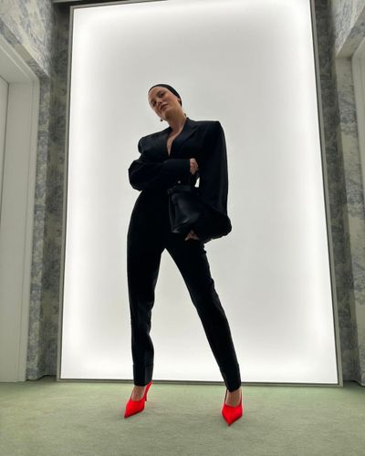Serenay Sarıkaya seksi ifşa fotoğrafı 383