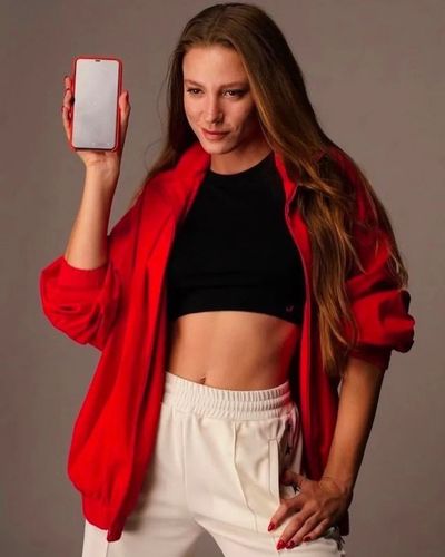 Serenay Sarıkaya seksi ifşa fotoğrafı 416