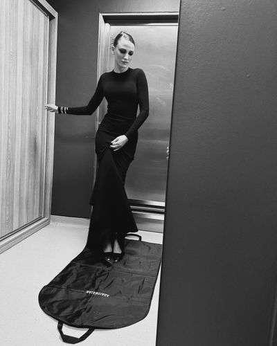 Serenay Sarıkaya seksi ifşa fotoğrafı 432