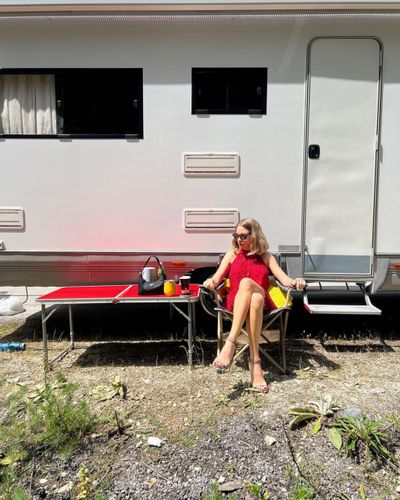 Serenay Sarıkaya seksi ifşa fotoğrafı 455