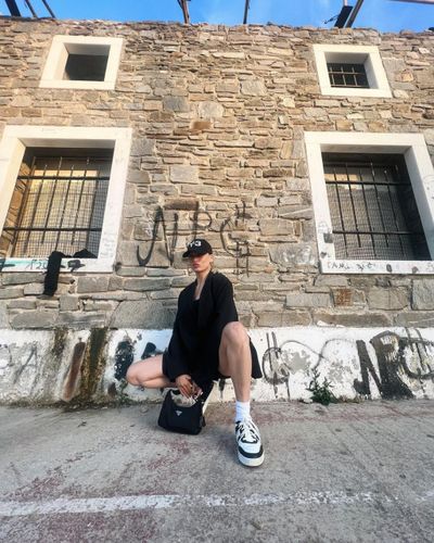 Serenay Sarıkaya seksi ifşa fotoğrafı 465