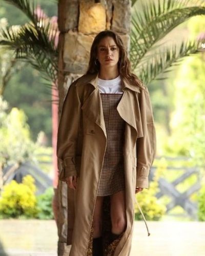 Serenay Sarıkaya seksi ifşa fotoğrafı 479