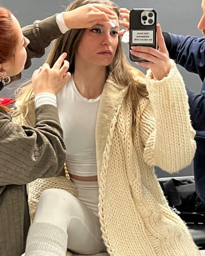 Serenay Sarıkaya seksi ifşa fotoğrafı 493