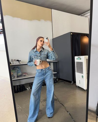 Serenay Sarıkaya seksi ifşa fotoğrafı 513