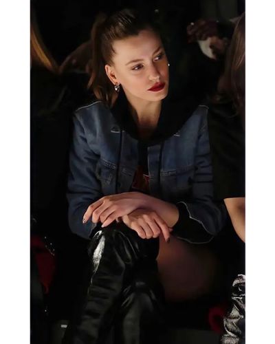 Serenay Sarıkaya seksi ifşa fotoğrafı 570