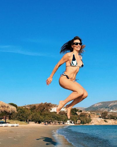 Serenay Sarıkaya seksi ifşa fotoğrafı 577
