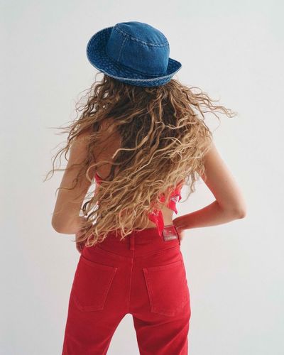 Serenay Sarıkaya seksi ifşa fotoğrafı 684