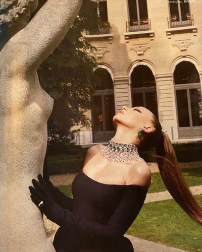 Serenay Sarıkaya seksi ifşa fotoğrafı 712