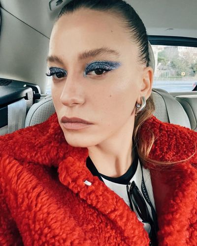 Serenay Sarıkaya seksi ifşa fotoğrafı 794