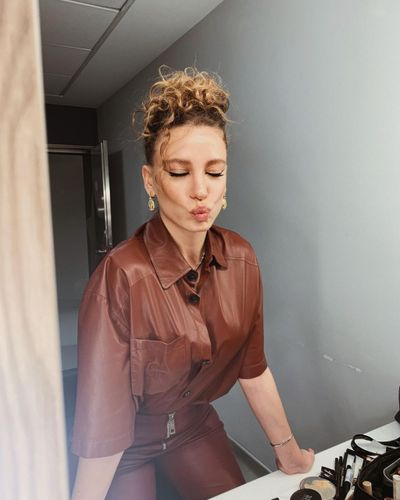 Serenay Sarıkaya seksi ifşa fotoğrafı 814