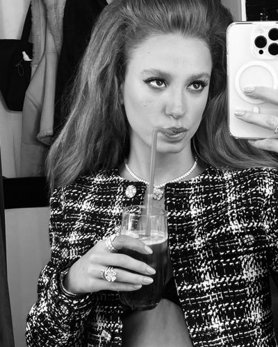 Serenay Sarıkaya seksi ifşa fotoğrafı 815