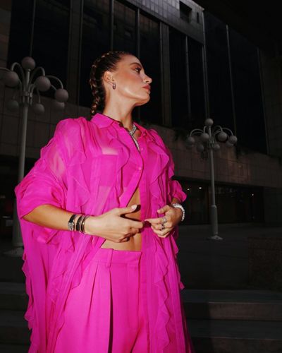 Serenay Sarıkaya seksi ifşa fotoğrafı 823