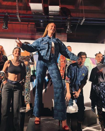 Serenay Sarıkaya seksi ifşa fotoğrafı 842