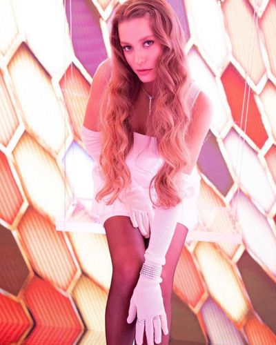 Serenay Sarıkaya seksi ifşa fotoğrafı 864