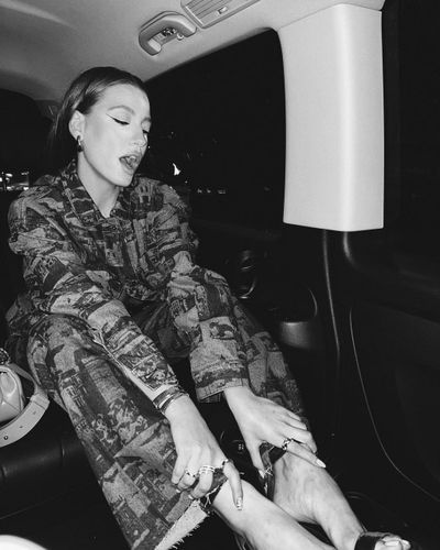 Serenay Sarıkaya seksi ifşa fotoğrafı 869