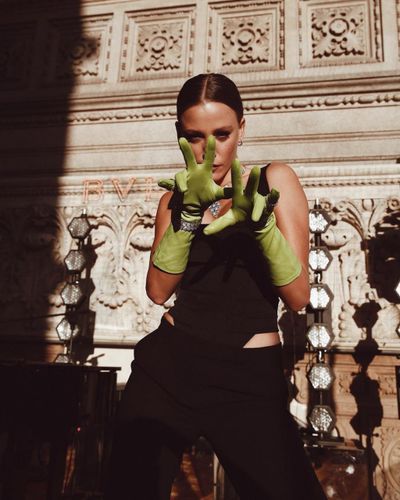 Serenay Sarıkaya seksi ifşa fotoğrafı 881