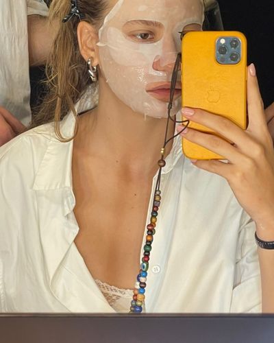 Serenay Sarıkaya seksi ifşa fotoğrafı 939