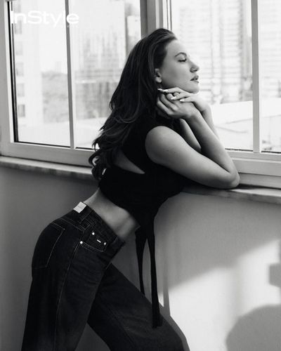 Serenay Sarıkaya seksi ifşa fotoğrafı 94