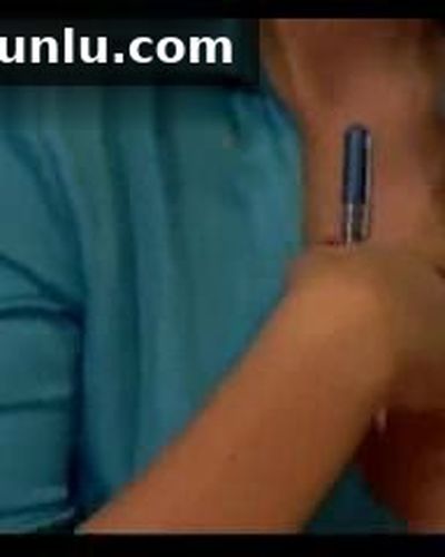 Sevilay Öztürk seksi ifşa fotoğrafı 4 — Sevilay Öztürk Sexy Cleavage Video (2022)