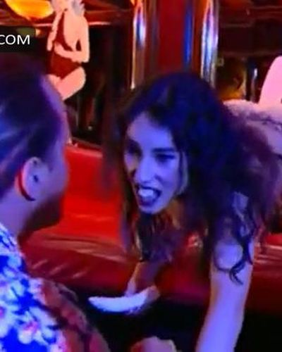 Sibel Kekilli seksi ifşa fotoğrafı 35 — Sextrip - Heisses Pflaster Amsterdam (2002)