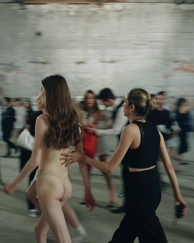 Şifanur Gül seksi ifşa fotoğrafı 3 — Terzi (2023)