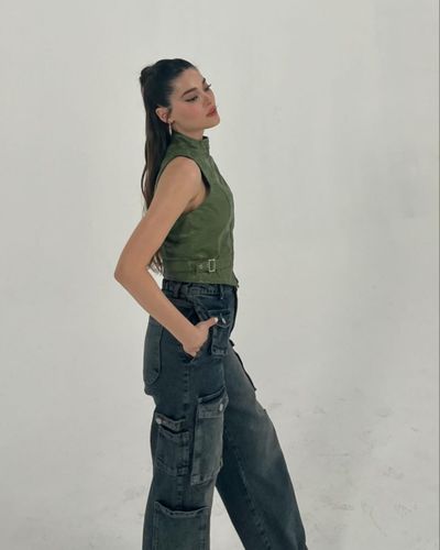 Simay Barlas seksi ifşa fotoğrafı 101