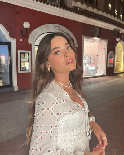 Simay Barlas seksi ifşa fotoğrafı 120