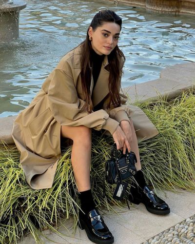 Simay Barlas seksi ifşa fotoğrafı 130