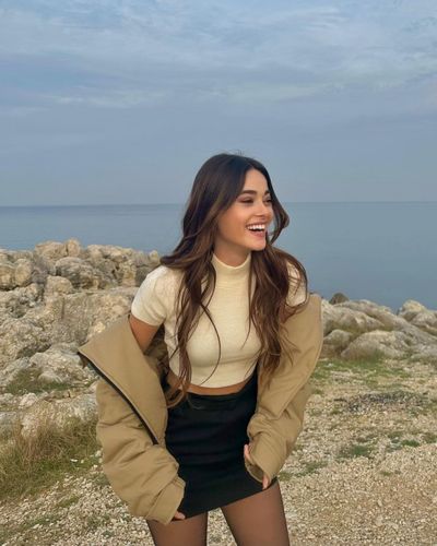 Simay Barlas seksi ifşa fotoğrafı 141