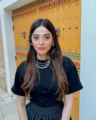 Simay Barlas seksi ifşa fotoğrafı 157