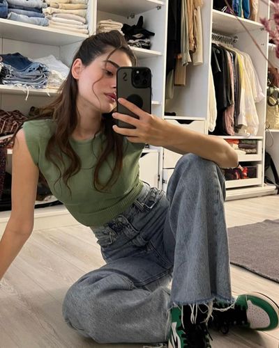 Simay Barlas seksi ifşa fotoğrafı 208