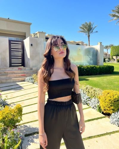 Simay Barlas seksi ifşa fotoğrafı 211