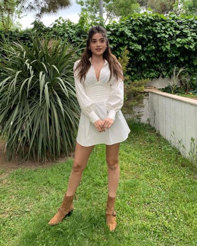 Simay Barlas seksi ifşa fotoğrafı 294