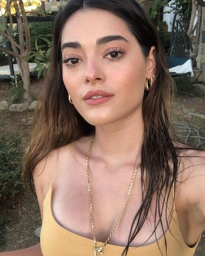 Simay Barlas seksi ifşa fotoğrafı 382