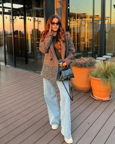 Simay Barlas seksi ifşa fotoğrafı 76