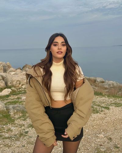 Simay Barlas seksi ifşa fotoğrafı 84
