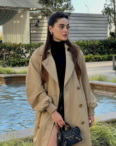 Simay Barlas seksi ifşa fotoğrafı 85