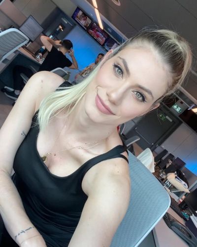 Sinem Ökten seksi ifşa fotoğrafı 36