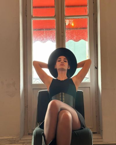 Sitare Akbaş seksi ifşa fotoğrafı 23