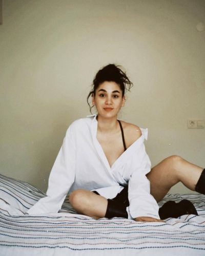 Sitare Akbaş seksi ifşa fotoğrafı 38